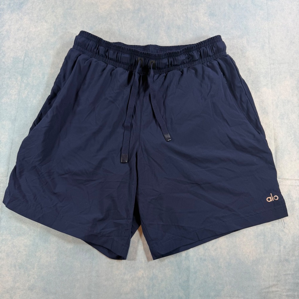 Alo Yoga Shorts Mens Medium Navy Blue Excellent Drawstring Athletic Training
